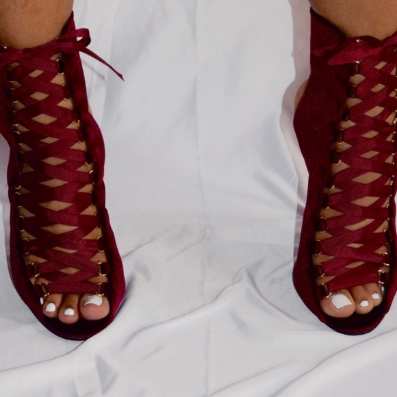 Vita- Corset Lace Up Peep Toe Bootie Wine - Picture 1 of 3